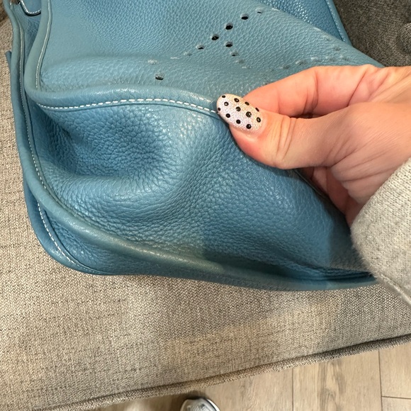 Hermes Evelyne GM III in Blue Jean Clemence with palladium hardware - Picture 6 of 16